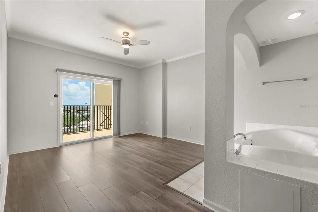 8101 Resort Village Drive Orlando FL 32821