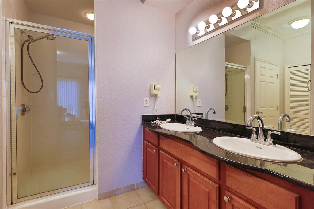 8101 Resort Village Drive Orlando FL 32821