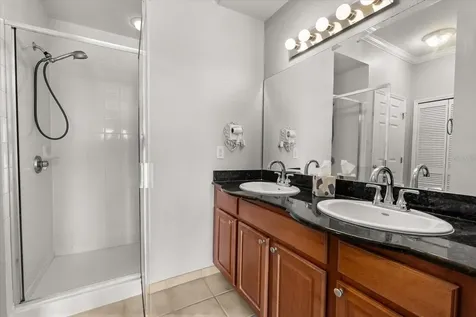 8101 Resort Village Drive Orlando FL 32821