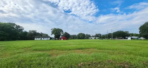110 E 2nd Avenue Pierson FL 32180