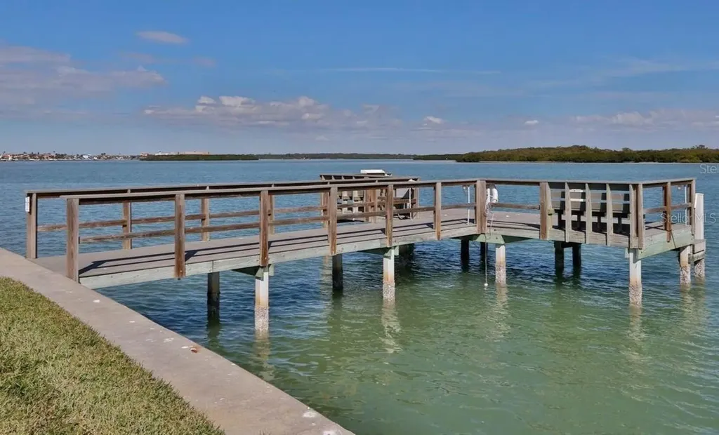 1 Key Capri Treasure Island FL 33706