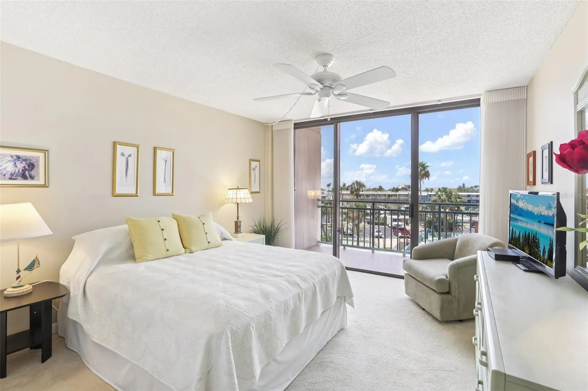 1 Key Capri Treasure Island FL 33706