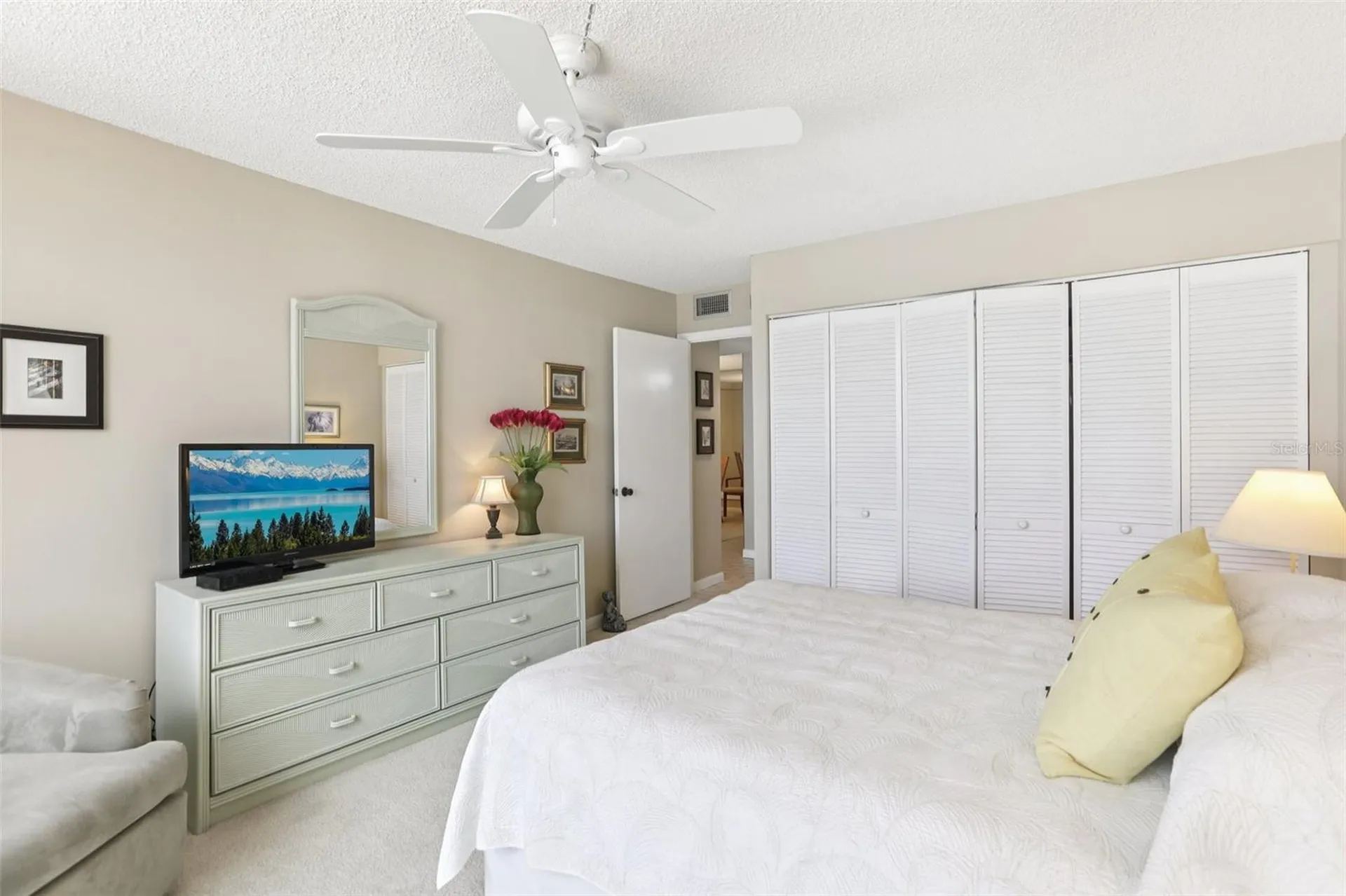 1 Key Capri Treasure Island FL 33706