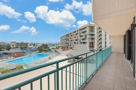 1 Key Capri Treasure Island FL 33706