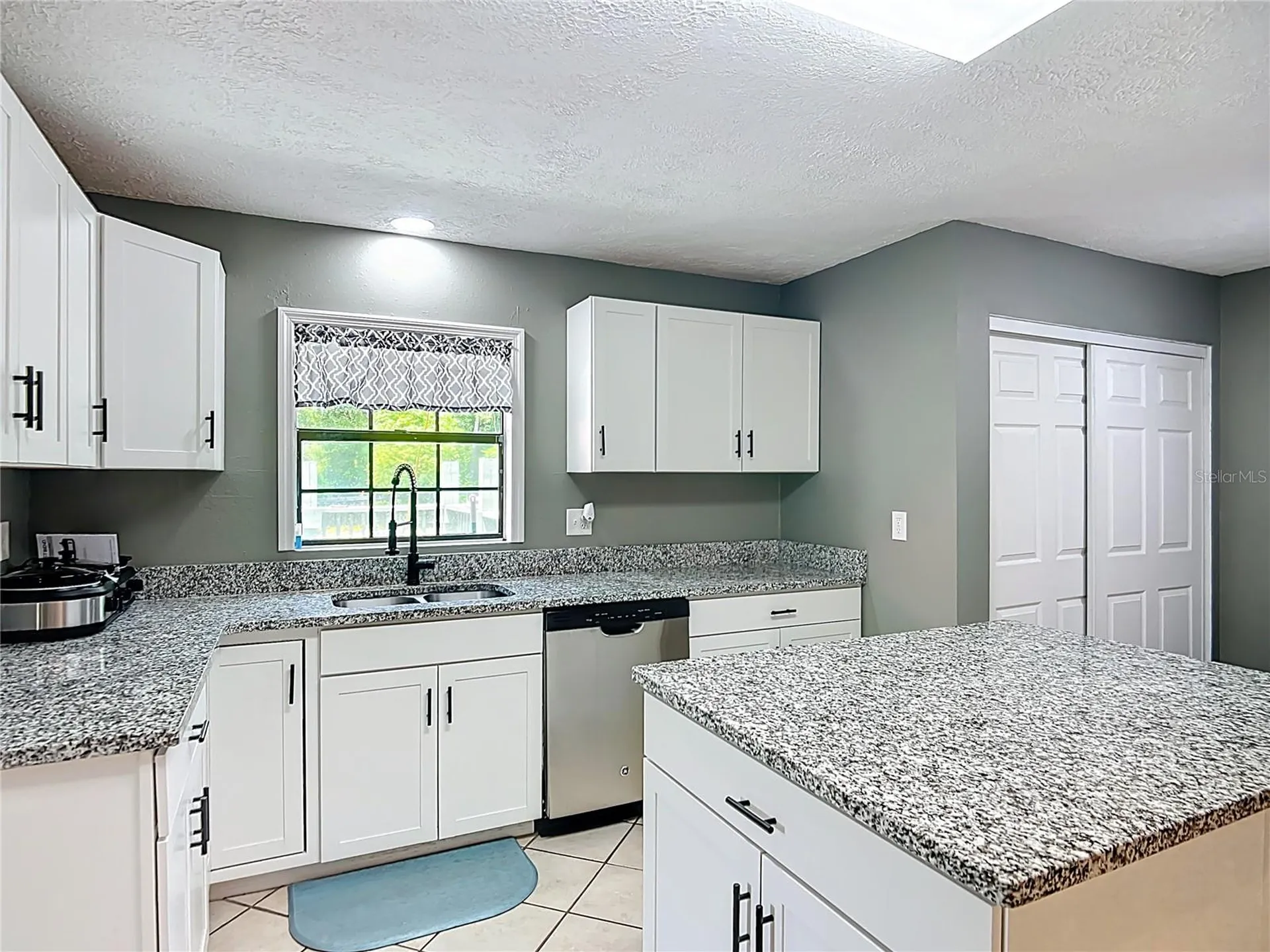45 Forest Lane Bronson FL 32621