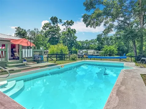 45 Forest Lane Bronson FL 32621