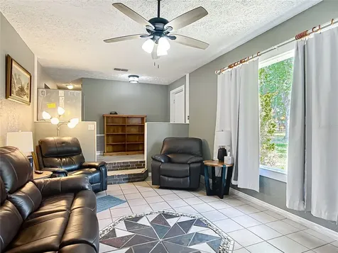 45 Forest Lane Bronson FL 32621