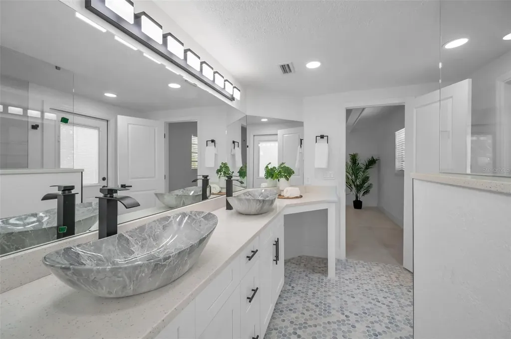 112 Peterson Lane Palm Harbor FL 34683
