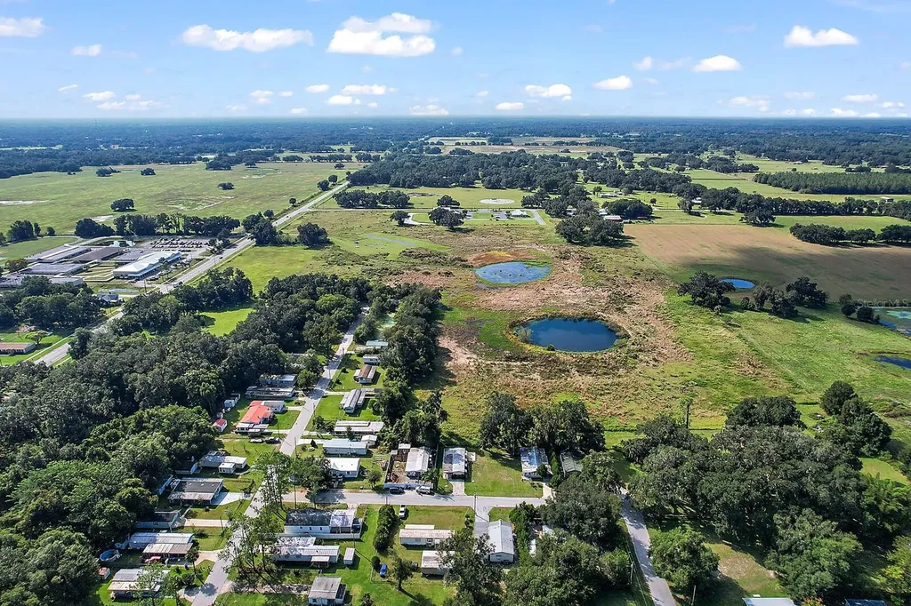 416 S Market Boulevard Webster FL 33597