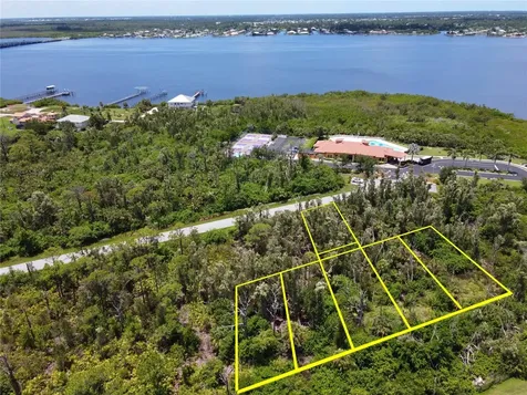 14120 Myakka Avenue Port Charlotte FL 33953