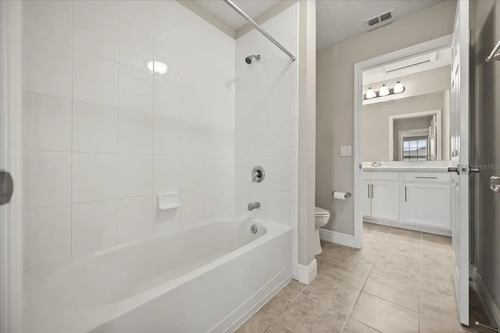 813 Marsh Reed Drive Winter Garden FL 34787