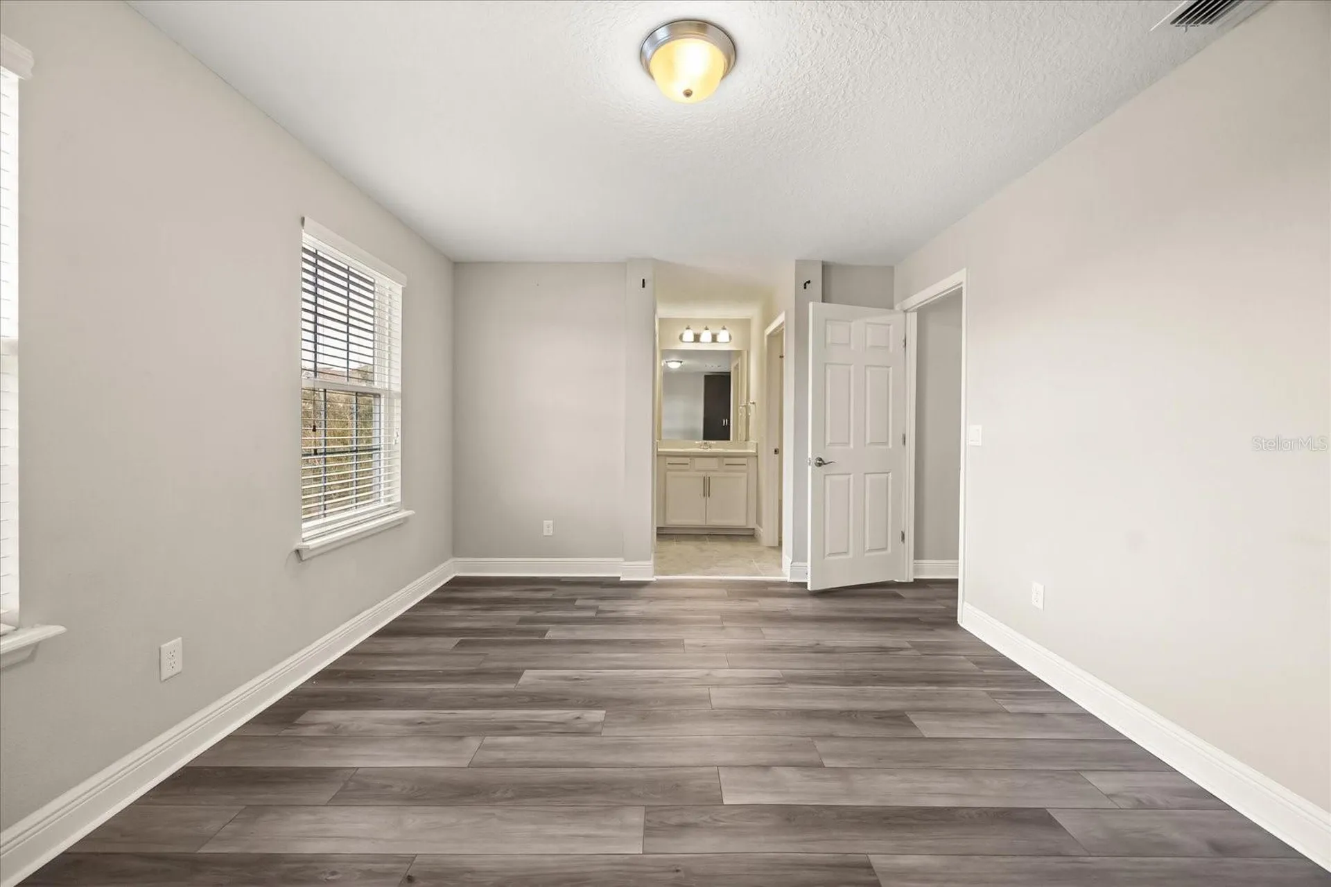 813 Marsh Reed Drive Winter Garden FL 34787
