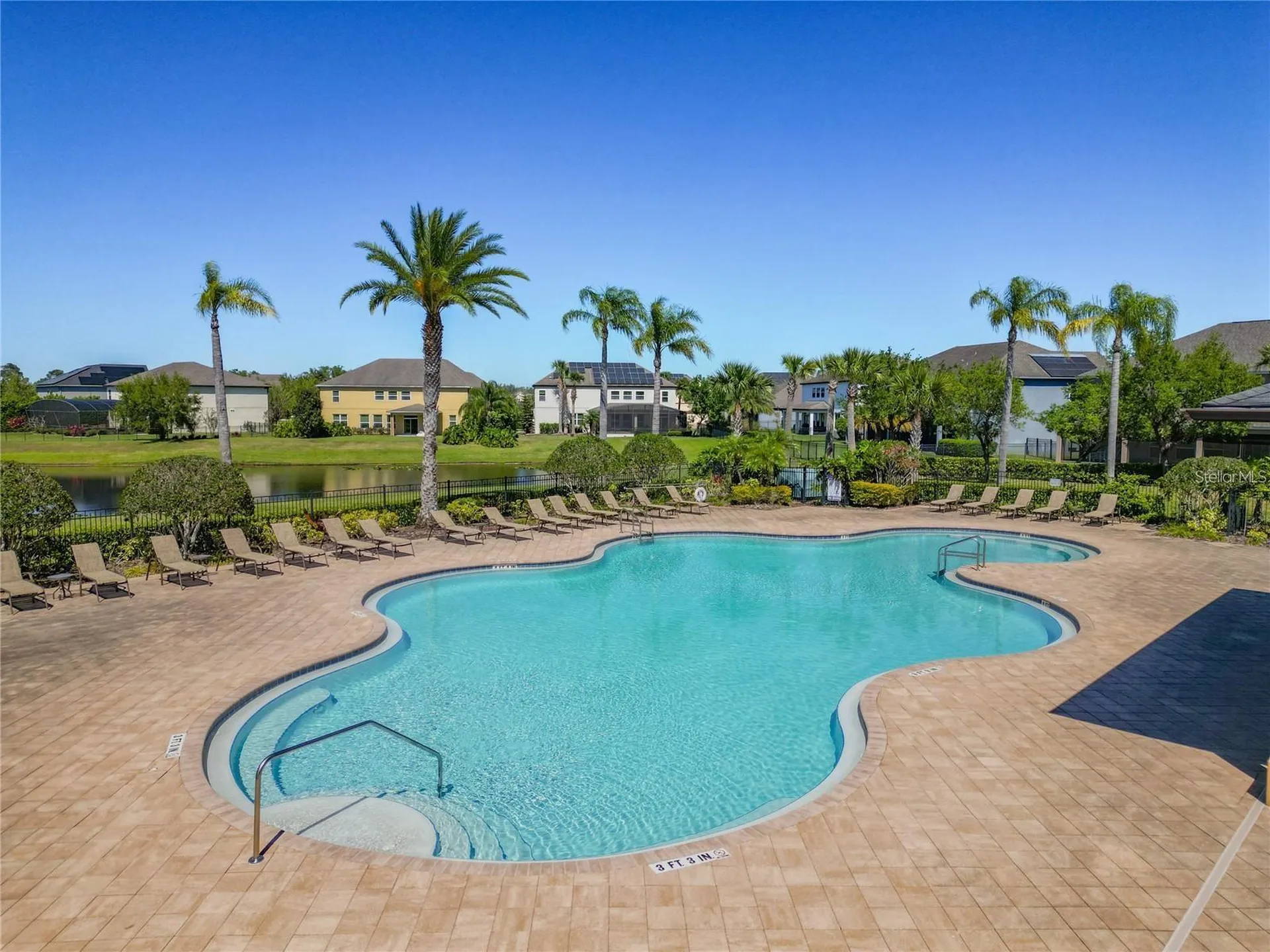813 Marsh Reed Drive Winter Garden FL 34787