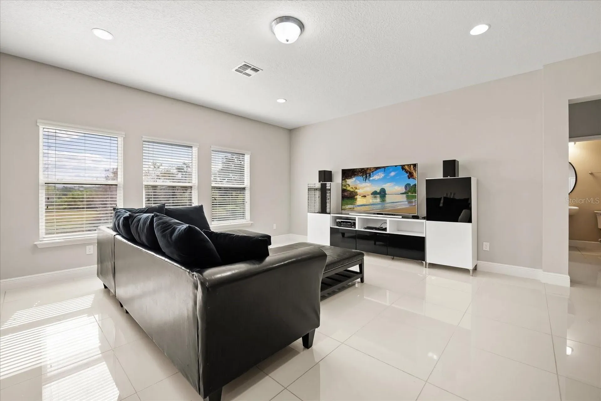 813 Marsh Reed Drive Winter Garden FL 34787