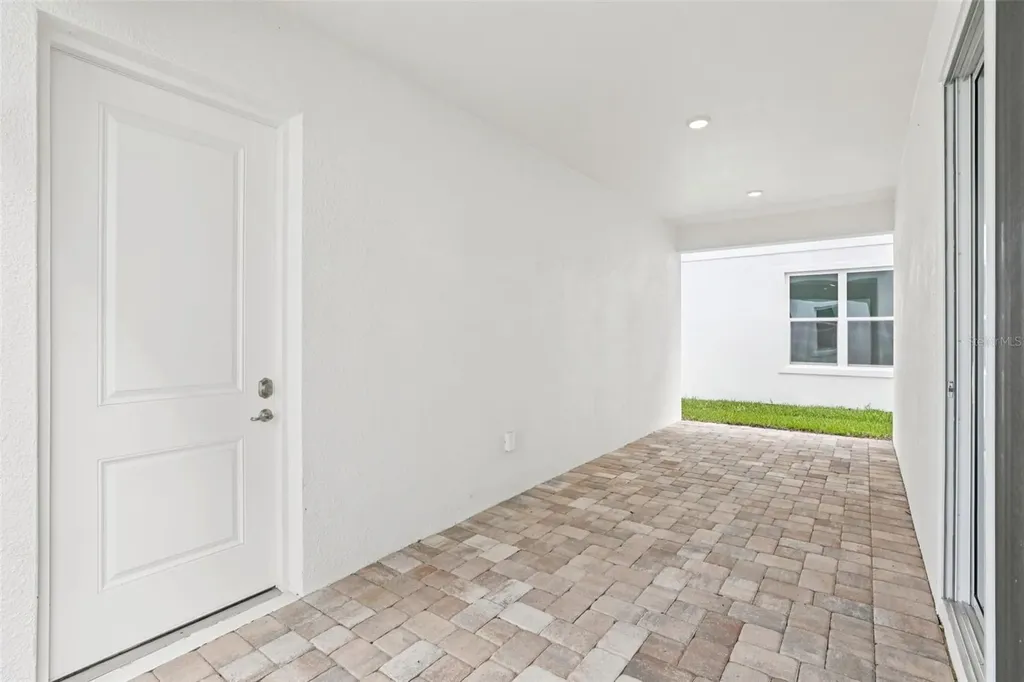 2042 Education Street St Cloud FL 34771
