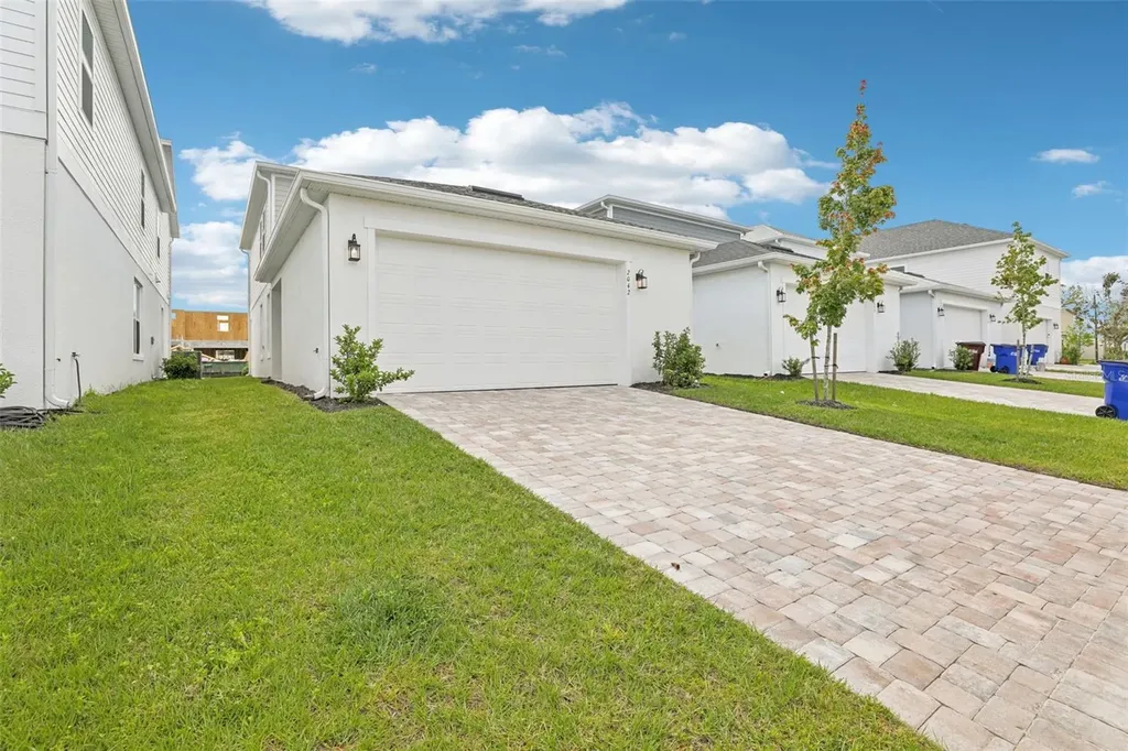 2042 Education Street St Cloud FL 34771