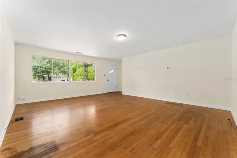 3857 SW 4th Place Gainesville FL 32607