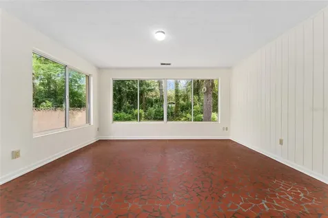 3857 SW 4th Place Gainesville FL 32607