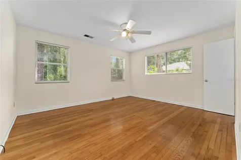 3857 SW 4th Place Gainesville FL 32607