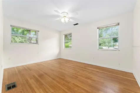3857 SW 4th Place Gainesville FL 32607