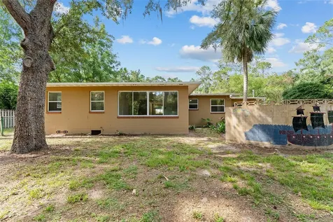 3857 SW 4th Place Gainesville FL 32607