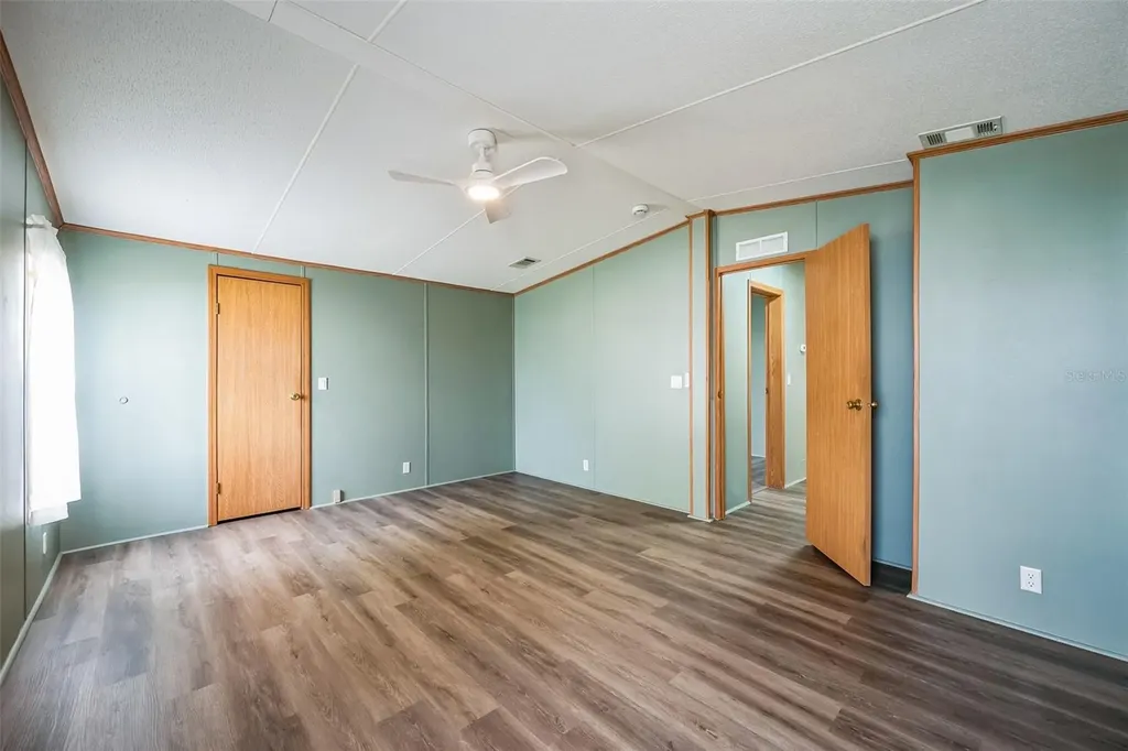 1000 Kings Highway Port Charlotte FL 33980