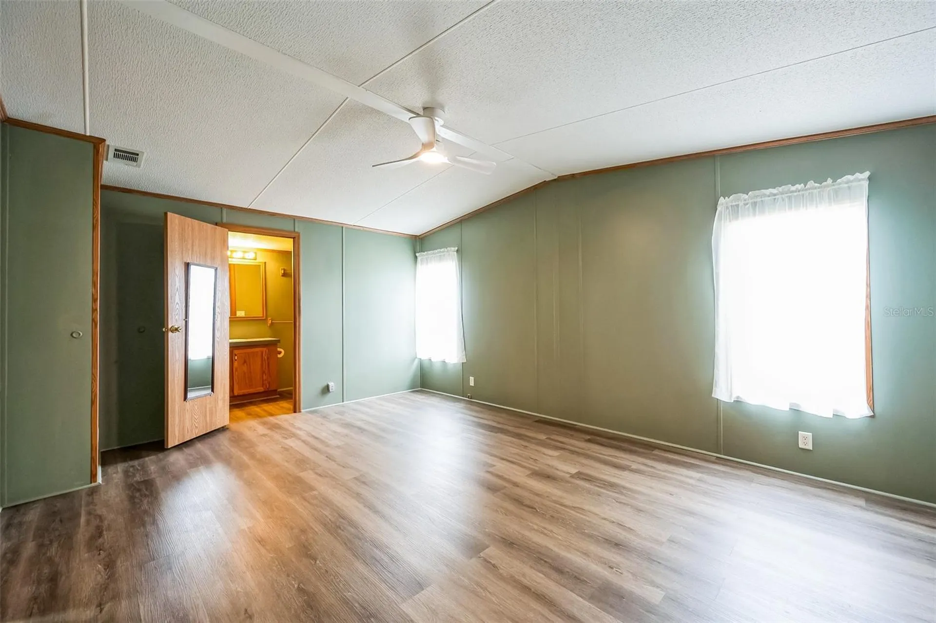 1000 Kings Highway Port Charlotte FL 33980