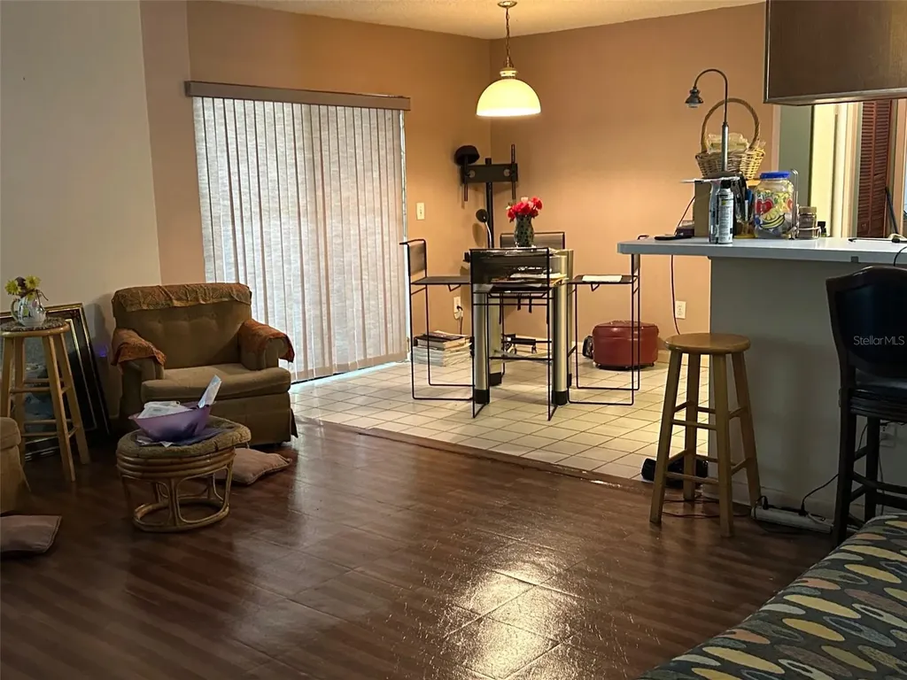 2932 Silver Ridge Drive Orlando FL 32818