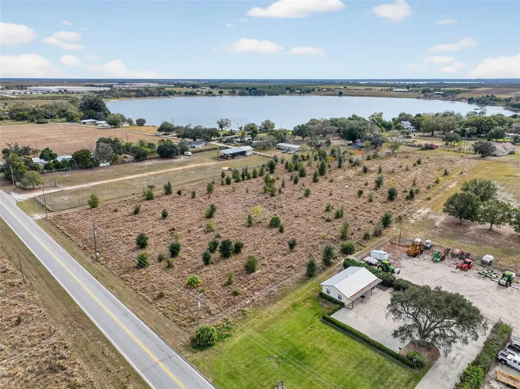 Fort Meade Road N Frostproof FL 33843
