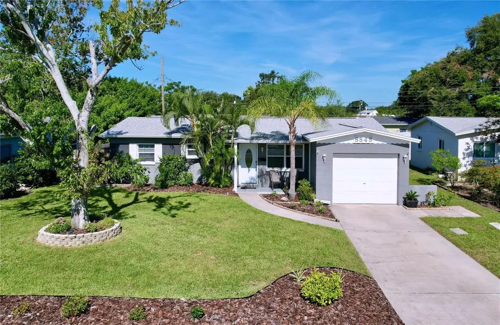 8848 56th Way N Pinellas Park FL 33782