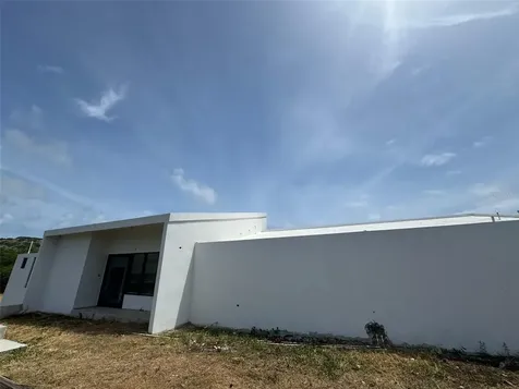 8 Alturas De Zoni Culebra PR 00775
