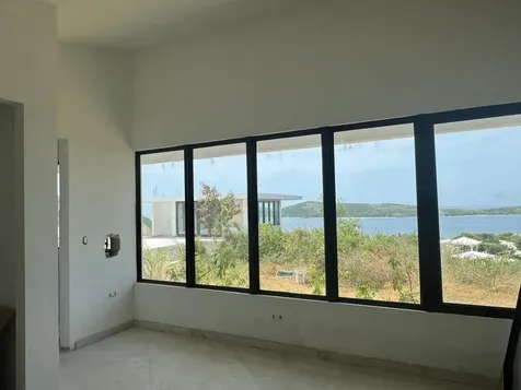 8 Alturas De Zoni Culebra PR 00775
