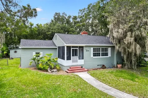 601 S 12th Street Leesburg FL 34748