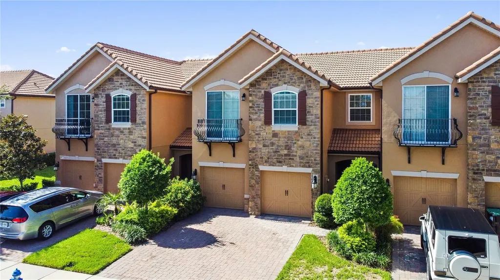 10653 Belfry Circle Orlando FL 32832