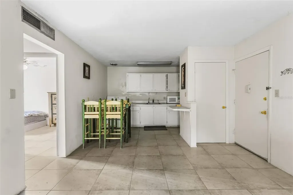 1700 SW 16th Court Gainesville FL 32608