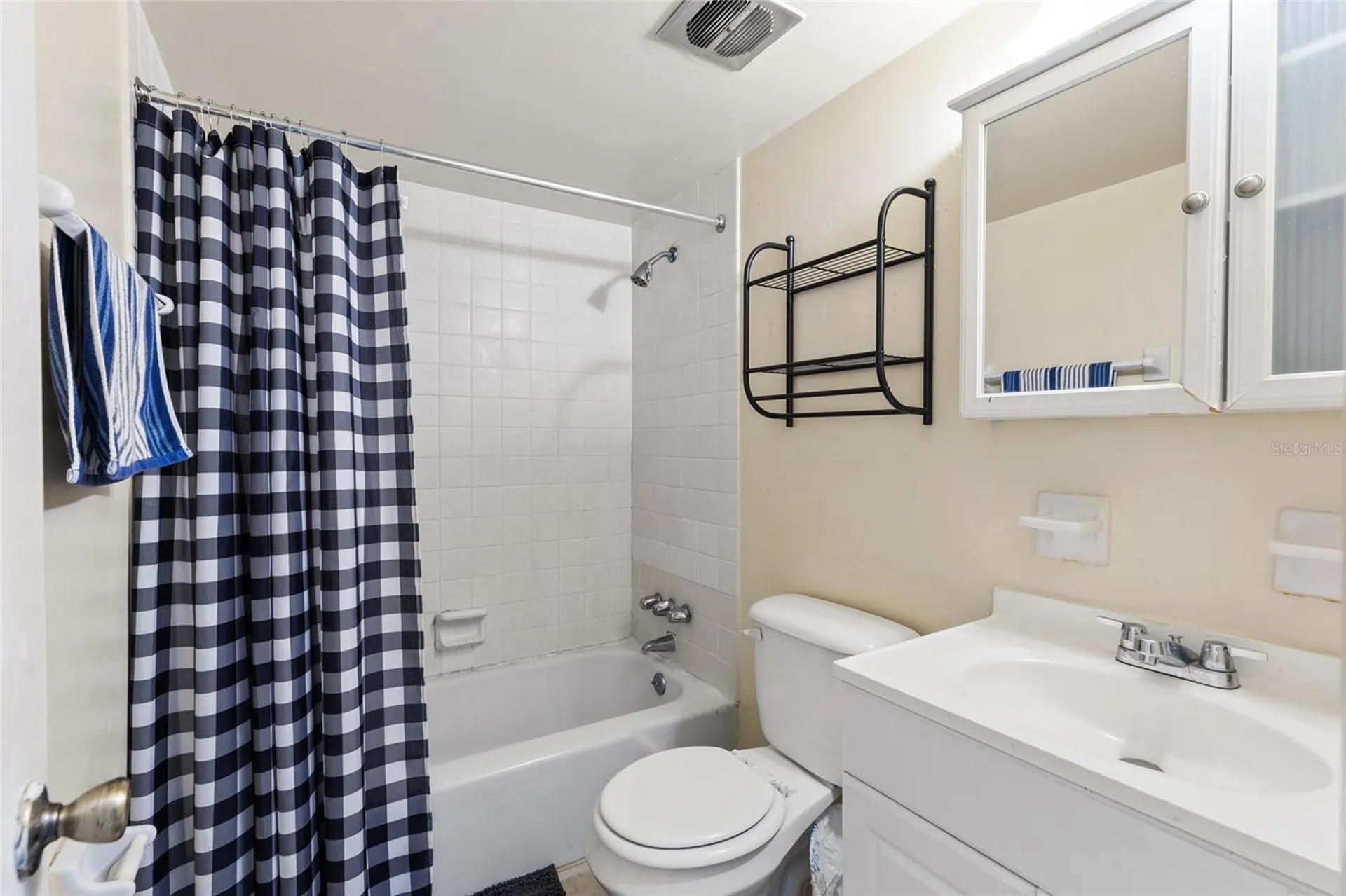 1700 SW 16th Court Gainesville FL 32608