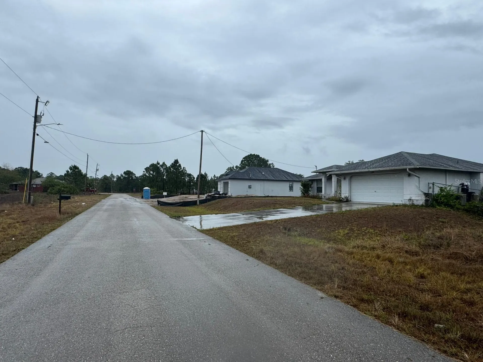 1142 Ecrue Street E Lehigh Acres FL 33974
