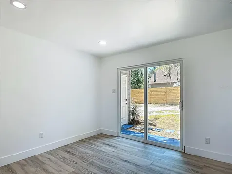 8781 S Lakeshore Drive Floral City FL 34436