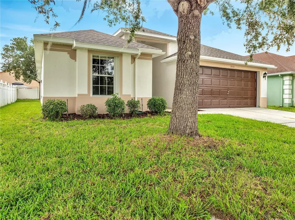 2810 Maguire Drive Kissimmee FL 34741