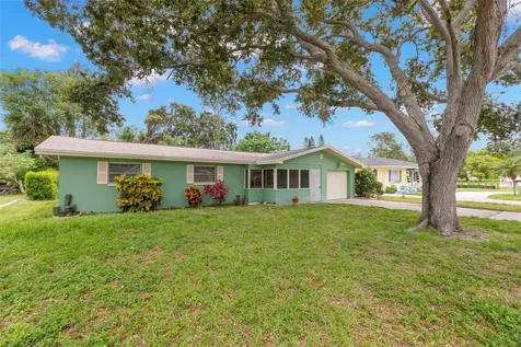 2040 Princeton Avenue Dunedin FL 34698