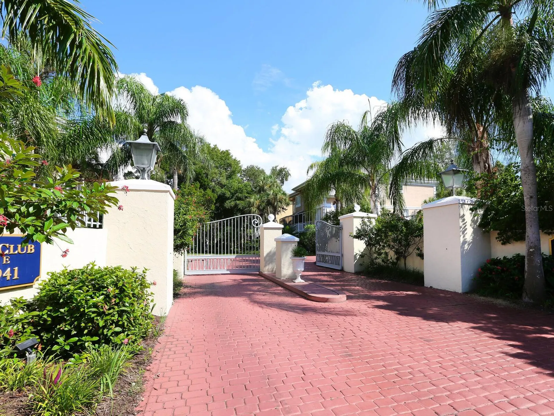 3954 Hamilton Club Circle Sarasota FL 34242
