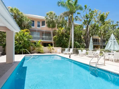 3954 Hamilton Club Circle Sarasota FL 34242