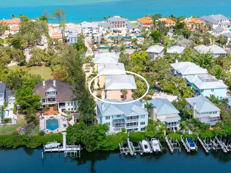 3954 Hamilton Club Circle Sarasota FL 34242
