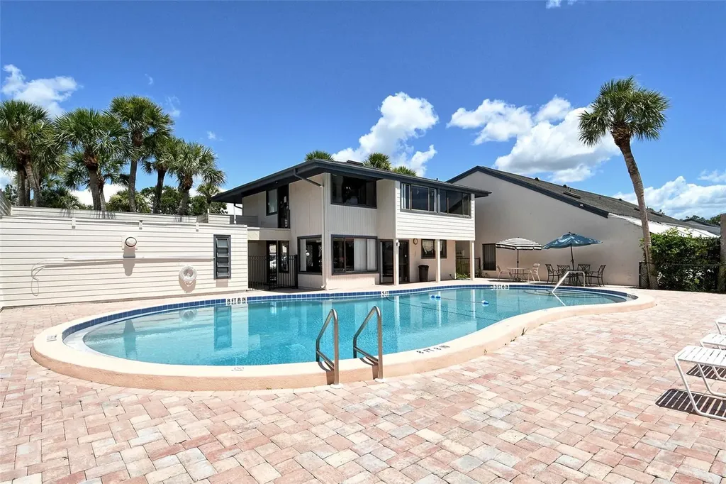 7214 Cloister Drive Sarasota FL 34231