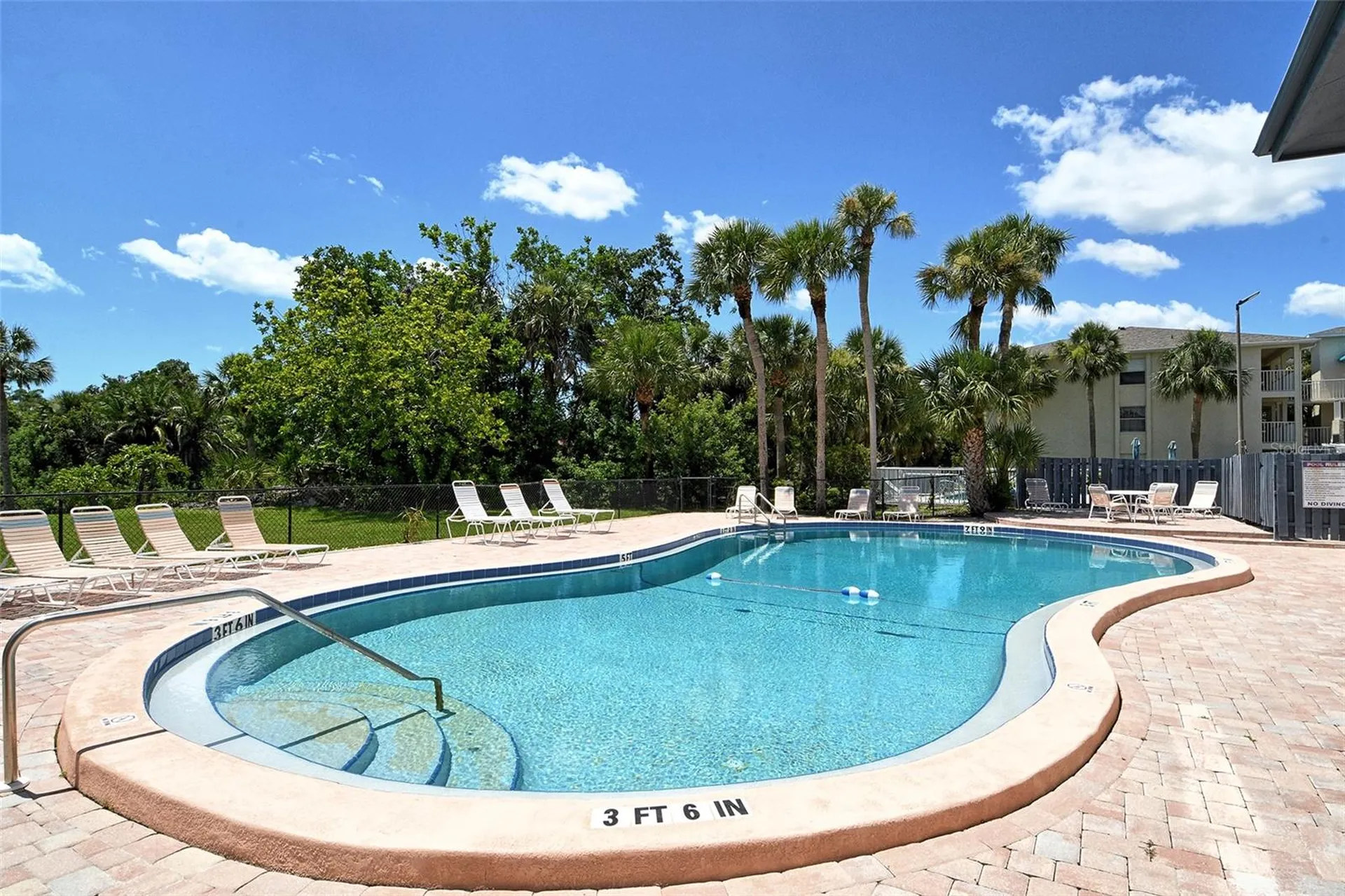 7214 Cloister Drive Sarasota FL 34231