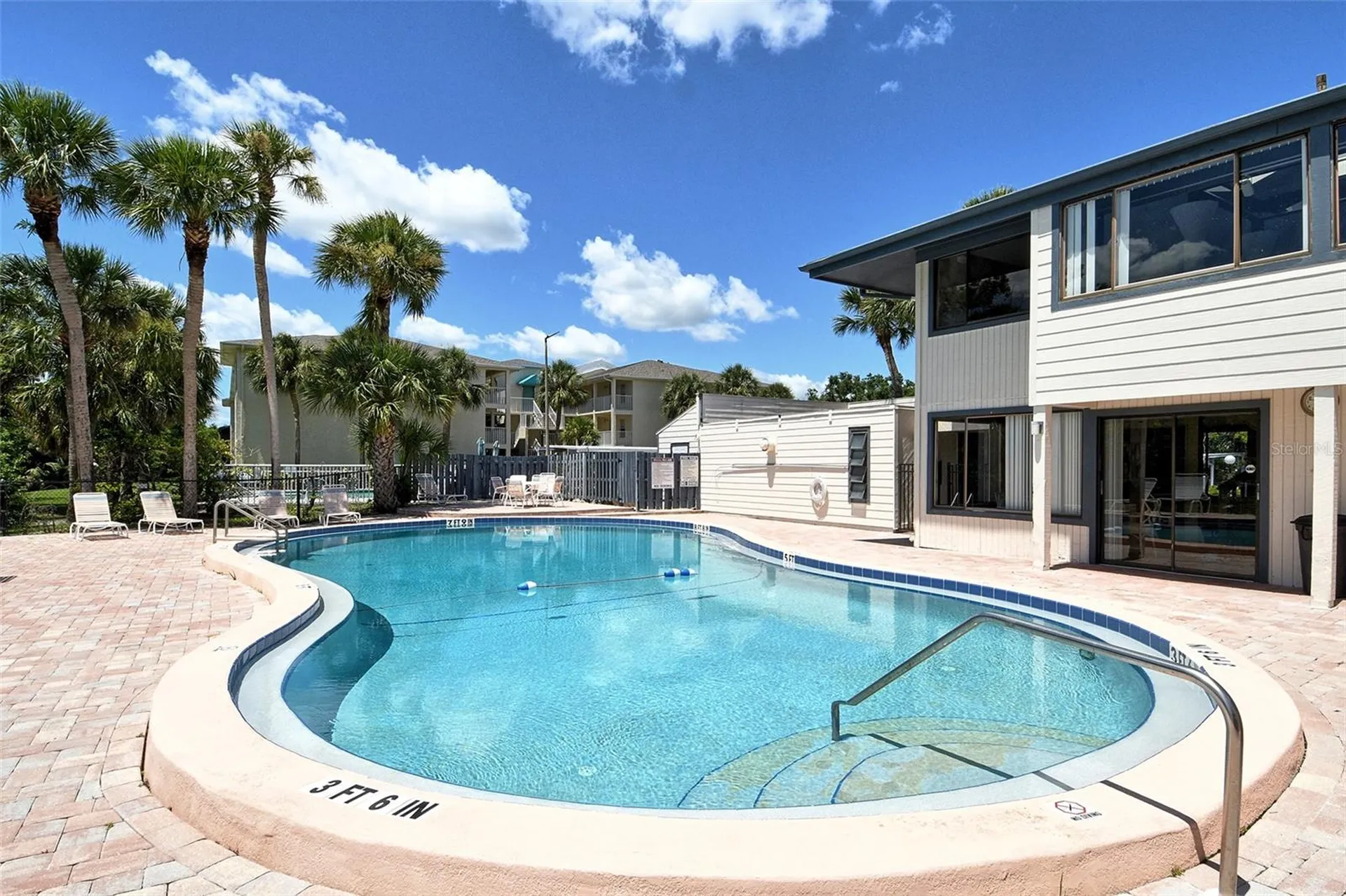 7214 Cloister Drive Sarasota FL 34231