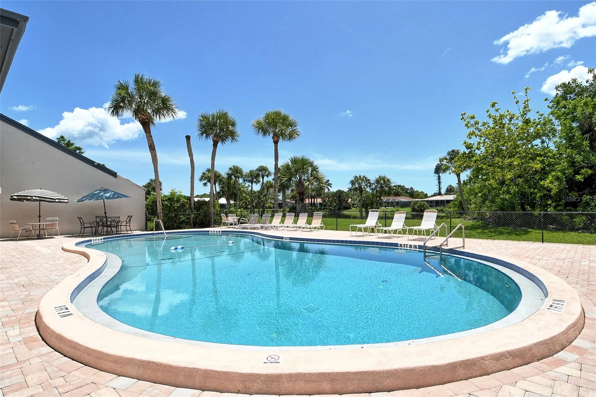 7214 Cloister Drive Sarasota FL 34231