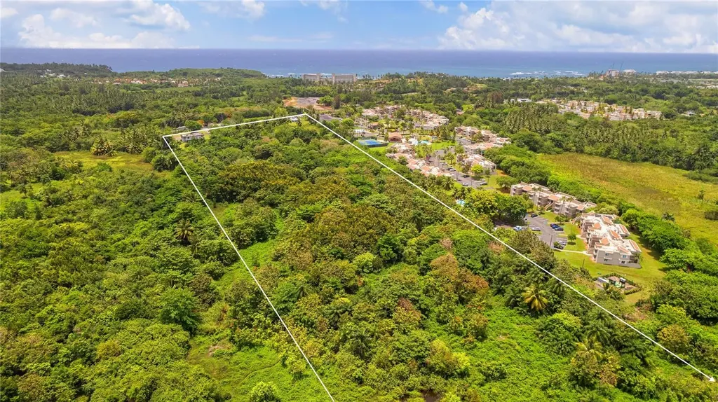 PR-693 Vega Alta PR 00692