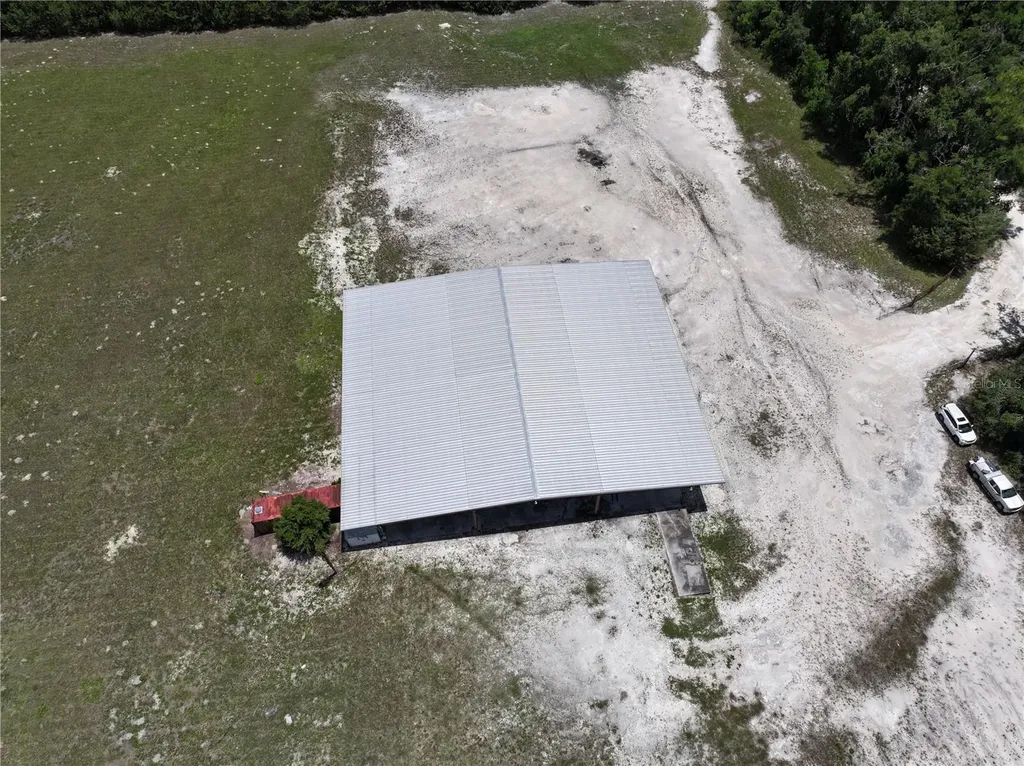 6900 SW 50th Avenue Trenton FL 32693