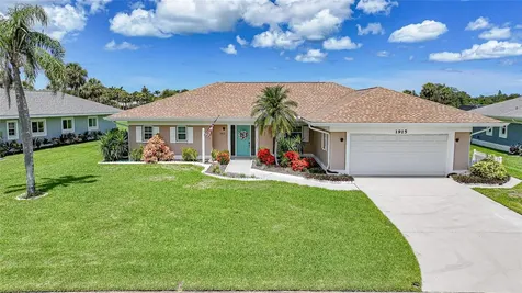 1915 Pebble Beach Court Venice FL 34293